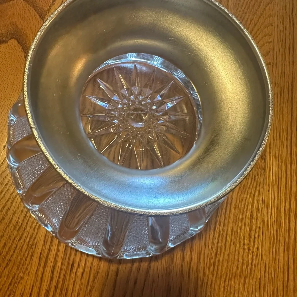 EAPG GLASS BOWL VINTAGE